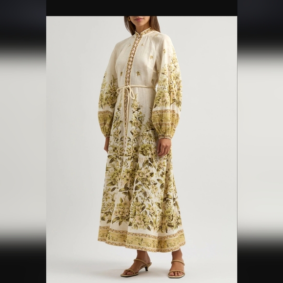 Elegant Floral Maxi Dress in Cream and Green - Picture 4 of 9